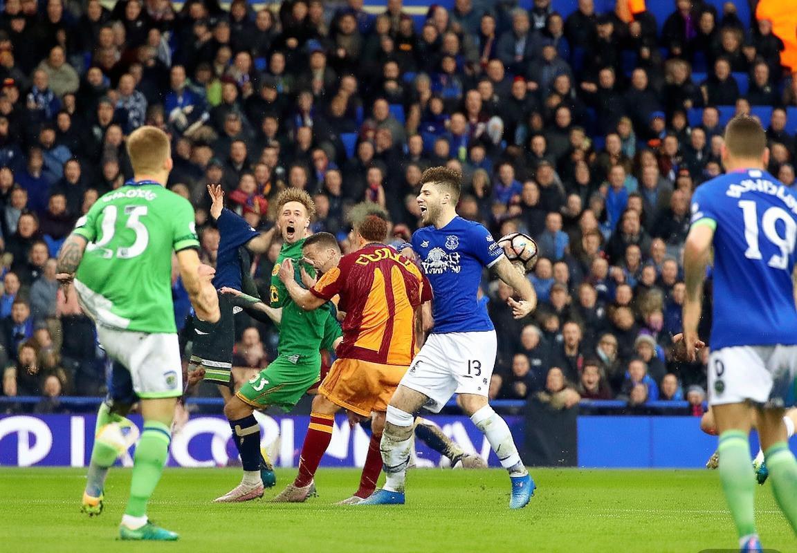 2019英超焦点战：埃弗顿与伯恩利激情对决回顾