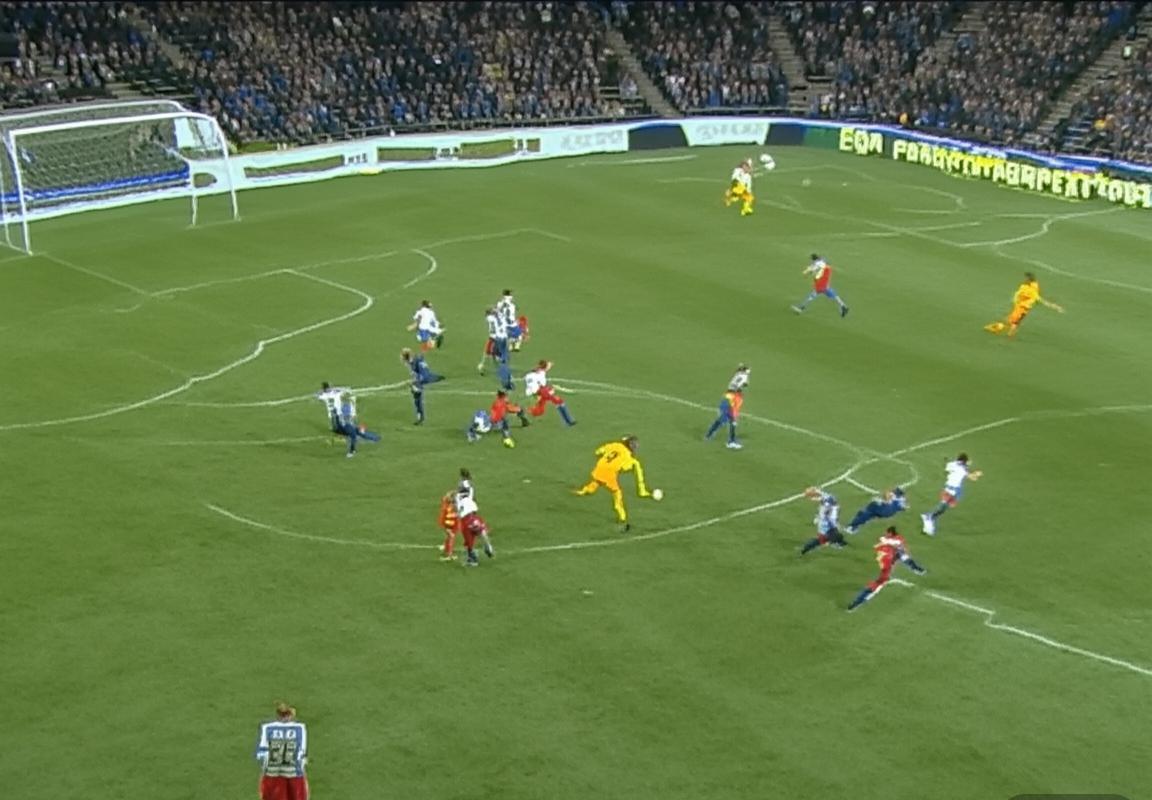 2018洛克伦VS亨克：经典对决回顾与战术分析(图4)