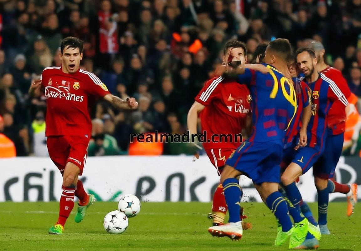 2017年皇马巴萨世纪对决：赛季深度解析与传奇回顾